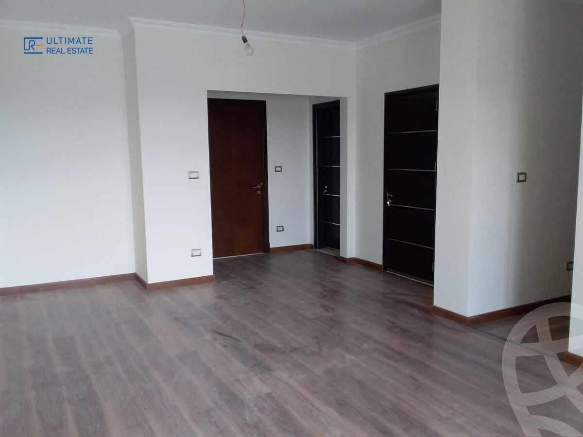 https://aqarmap.com.eg/en/listing/6328470-for-rent-cairo-el-sheikh-zayed-city-compounds-kmbwnd-wyst-twn-swdyk