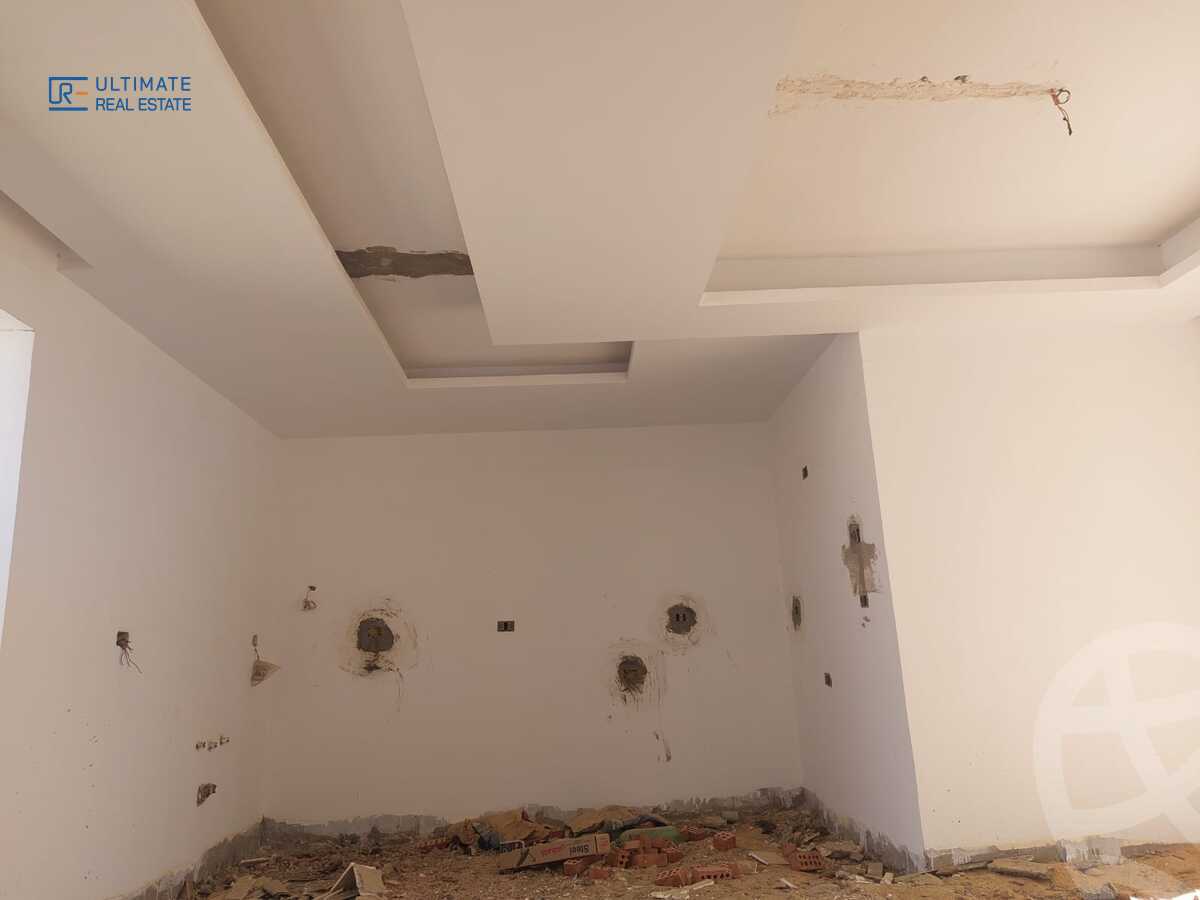 https://aqarmap.com.eg/ar/listing/6356165-for-sale-cairo-new-cairo-compounds-mountain-view-hyde-park