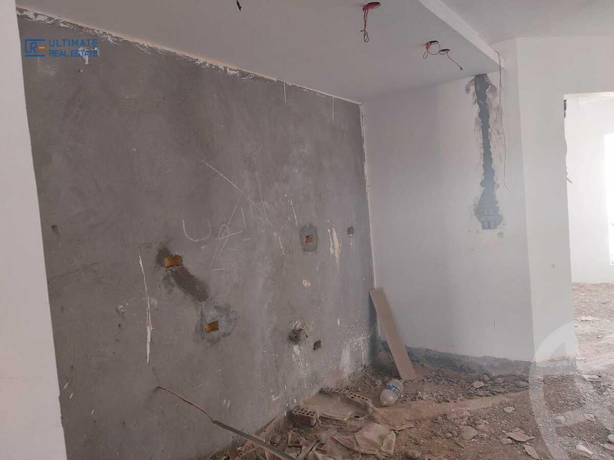 https://aqarmap.com.eg/ar/listing/6356165-for-sale-cairo-new-cairo-compounds-mountain-view-hyde-park