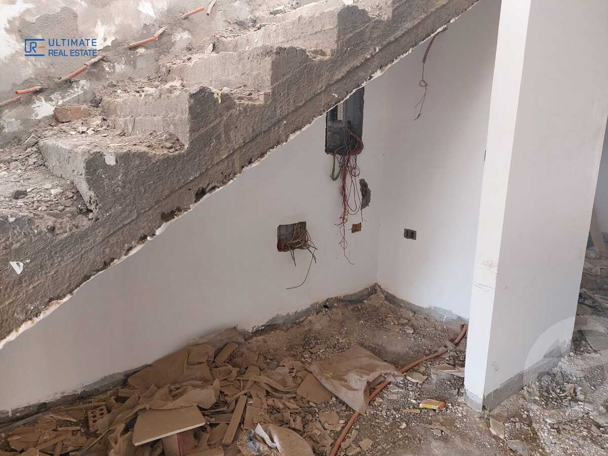 https://aqarmap.com.eg/ar/listing/6356165-for-sale-cairo-new-cairo-compounds-mountain-view-hyde-park