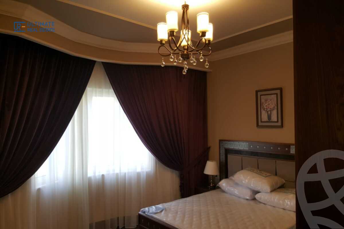https://aqarmap.com.eg/ar/listing/6356429-for-rent-cairo-new-cairo-compounds-mountain-view-hyde-park