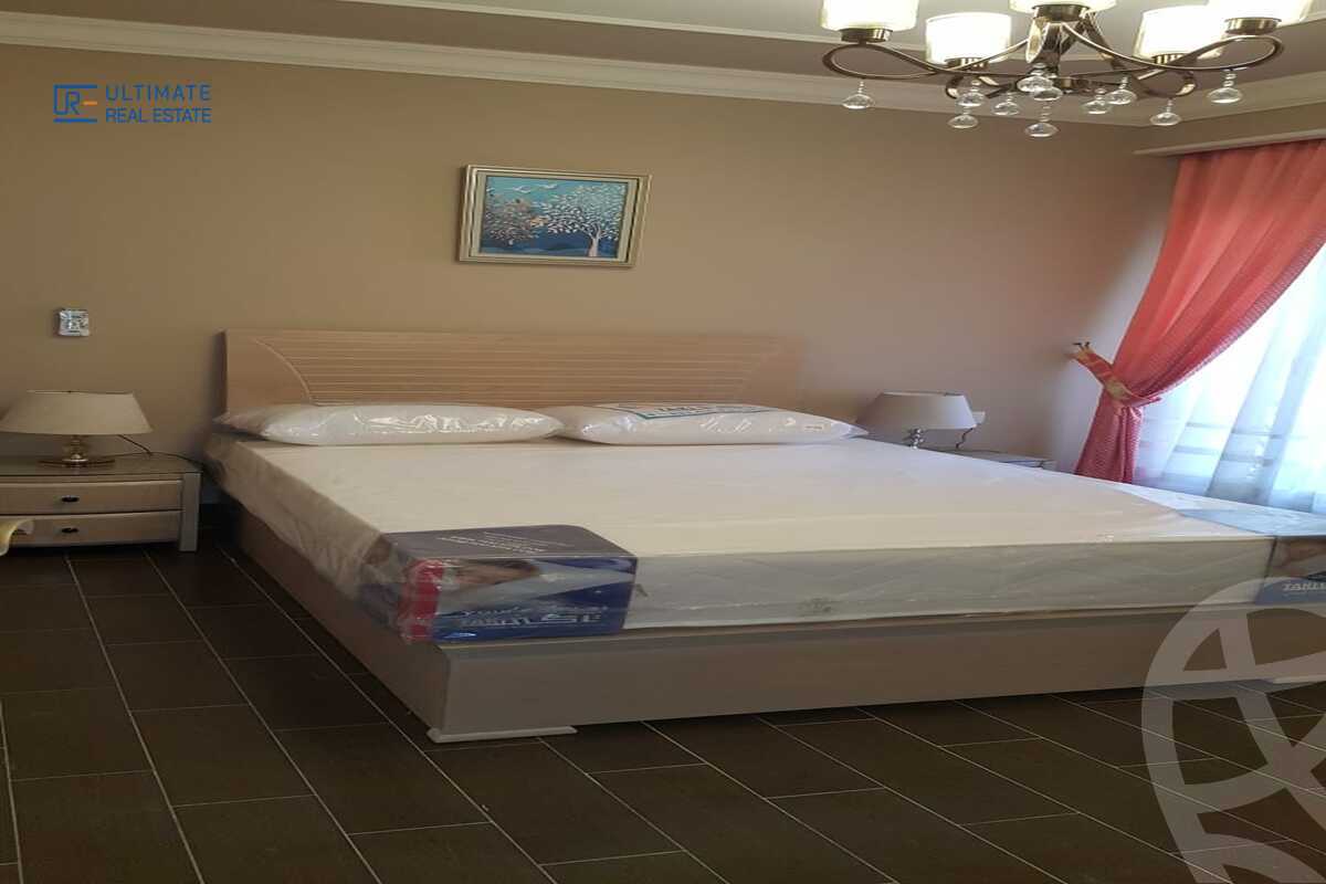 https://aqarmap.com.eg/ar/listing/6356429-for-rent-cairo-new-cairo-compounds-mountain-view-hyde-park