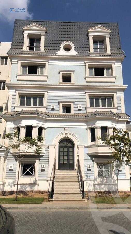 https://aqarmap.com.eg/ar/listing/6356691-for-sale-cairo-new-cairo-compounds-mountain-view-hyde-park