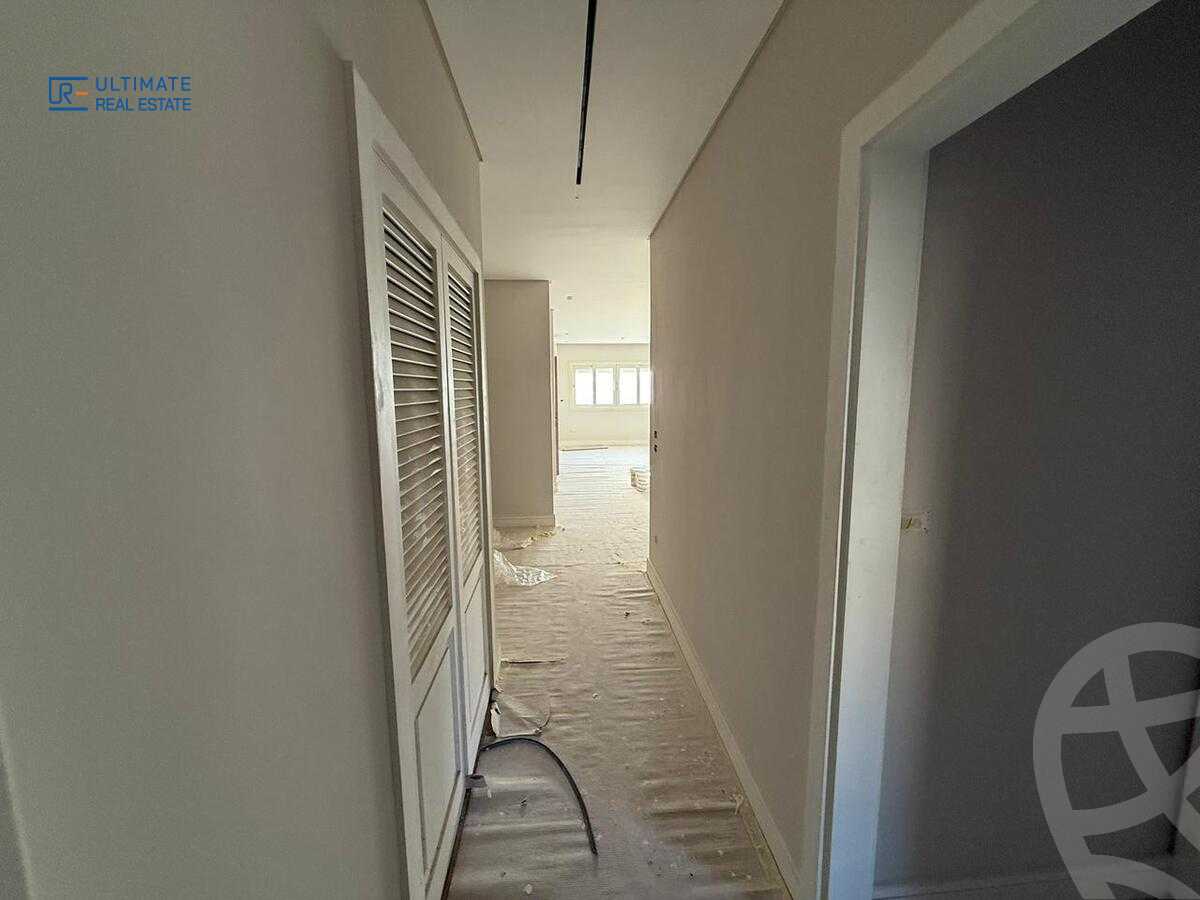https://aqarmap.com.eg/ar/listing/6356691-for-sale-cairo-new-cairo-compounds-mountain-view-hyde-park