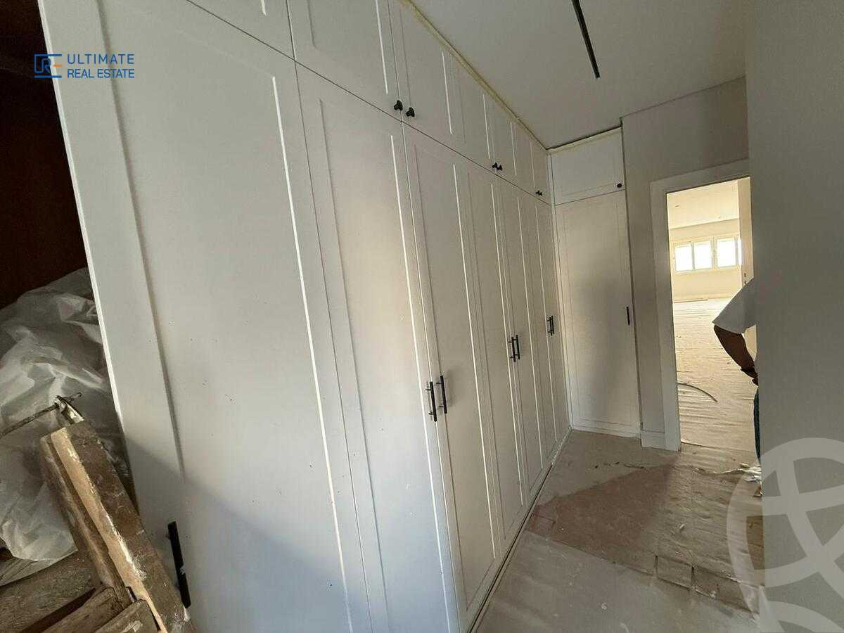 https://aqarmap.com.eg/ar/listing/6356691-for-sale-cairo-new-cairo-compounds-mountain-view-hyde-park