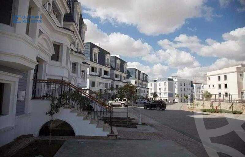 https://aqarmap.com.eg/en/listing/6359080-for-sale-cairo-new-cairo-compounds-mountain-view-hyde-park