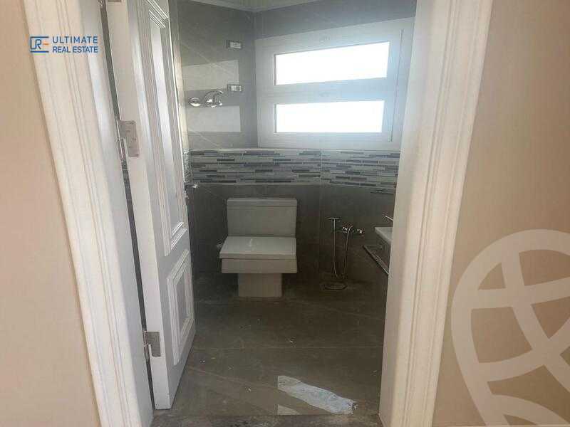 https://aqarmap.com.eg/en/listing/6359175-for-rent-cairo-new-cairo-compounds-mountain-view-hyde-park