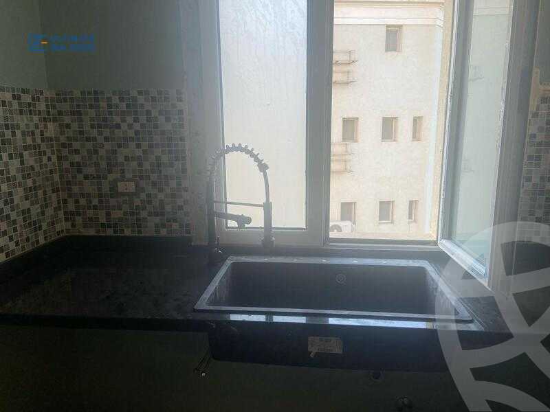 https://aqarmap.com.eg/en/listing/6359175-for-rent-cairo-new-cairo-compounds-mountain-view-hyde-park