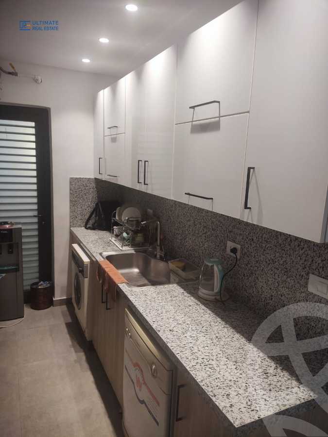 https://aqarmap.com.eg/en/listing/6359260-for-rent-cairo-new-cairo-compounds-lakeview-residence