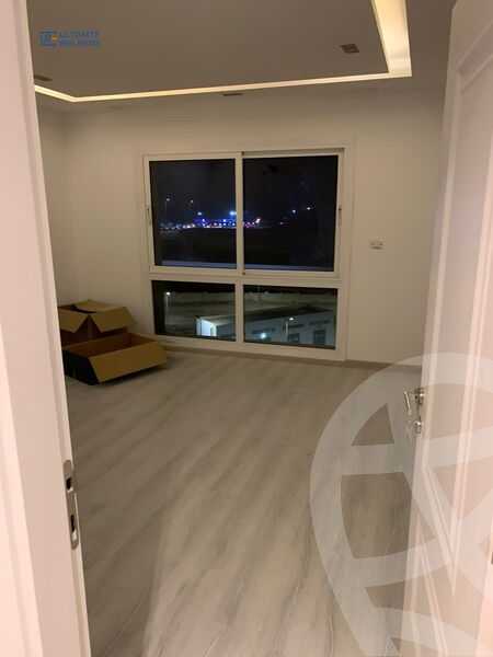 https://aqarmap.com.eg/ar/listing/6359523-for-rent-cairo-new-cairo-compounds-hyde-park-park-corner-hyde-park