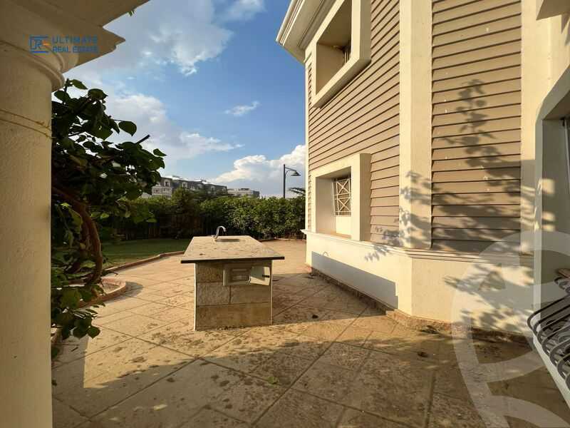 https://aqarmap.com.eg/ar/listing/6363070-for-rent-cairo-new-cairo-compounds-mountain-view-hyde-park