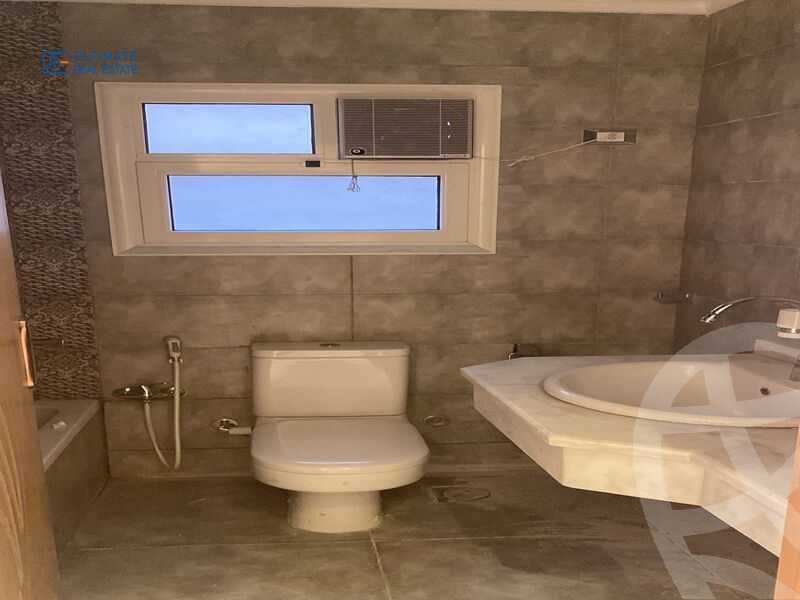 https://aqarmap.com.eg/en/listing/6370415-for-rent-cairo-new-cairo-compounds-the-square