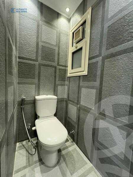 https://aqarmap.com.eg/ar/listing/6373855-for-rent-cairo-new-cairo-compounds-mountain-view-hyde-park