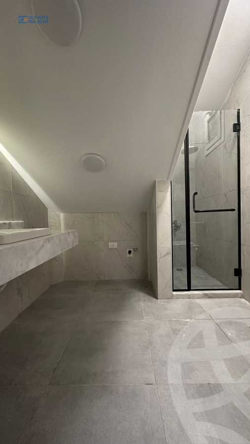 https://aqarmap.com.eg/ar/listing/6384712-for-rent-cairo-new-cairo-compounds-eastown-spectrum-eastown-compound