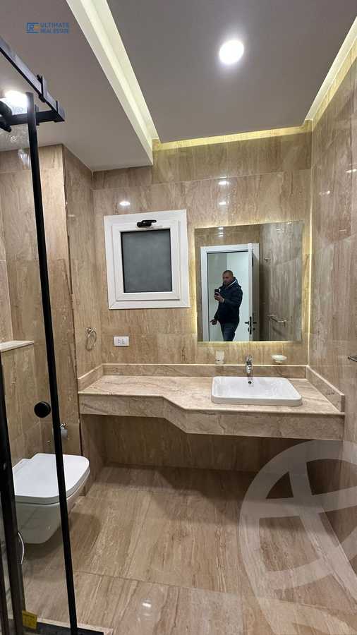 https://aqarmap.com.eg/ar/listing/6384712-for-rent-cairo-new-cairo-compounds-eastown-spectrum-eastown-compound