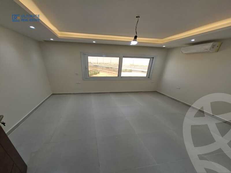 https://aqarmap.com.eg/ar/listing/6385267-for-rent-cairo-new-cairo-compounds-hyde-park-centre-ville-hyde-park