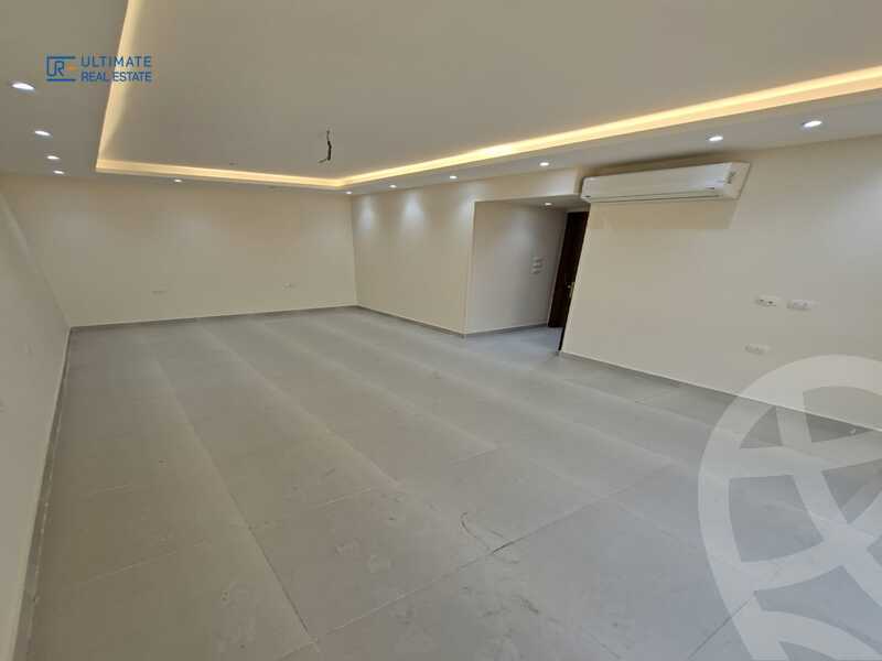 https://aqarmap.com.eg/ar/listing/6385267-for-rent-cairo-new-cairo-compounds-hyde-park-centre-ville-hyde-park