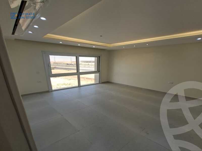 https://aqarmap.com.eg/ar/listing/6385267-for-rent-cairo-new-cairo-compounds-hyde-park-centre-ville-hyde-park