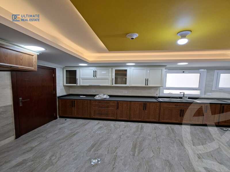 https://aqarmap.com.eg/ar/listing/6385267-for-rent-cairo-new-cairo-compounds-hyde-park-centre-ville-hyde-park