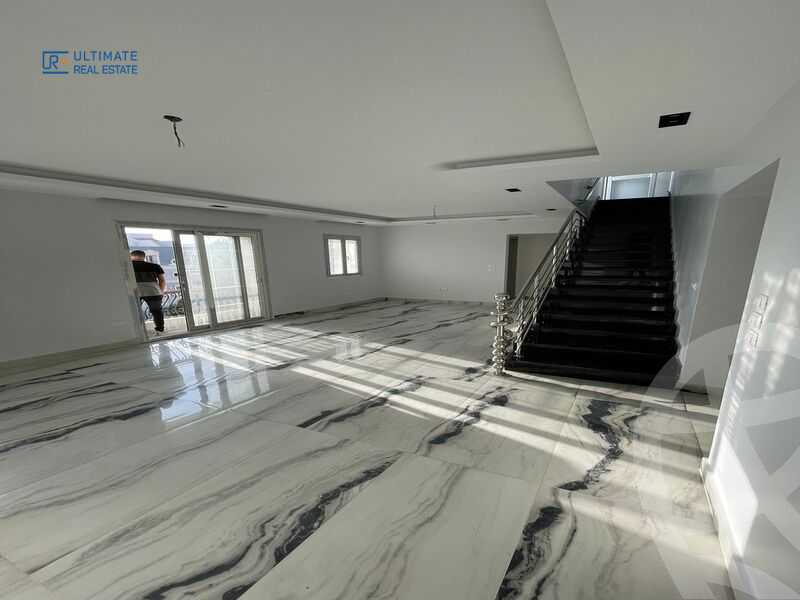 https://aqarmap.com.eg/en/listing/6385510-for-rent-cairo-new-cairo-compounds-mountain-view-hyde-park