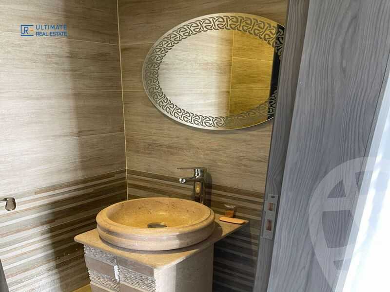 https://aqarmap.com.eg/en/listing/6385510-for-rent-cairo-new-cairo-compounds-mountain-view-hyde-park