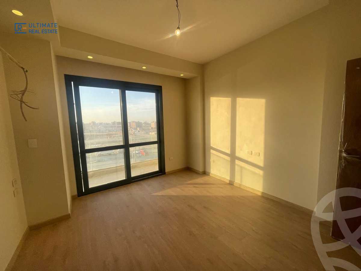 https://aqarmap.com.eg/en/listing/6521381-for-sale-cairo-new-cairo-compounds-el-patio-oro