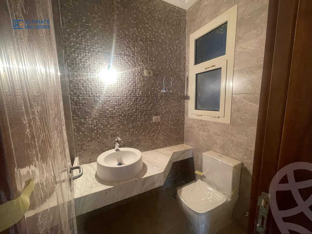 https://aqarmap.com.eg/en/listing/6521381-for-sale-cairo-new-cairo-compounds-el-patio-oro