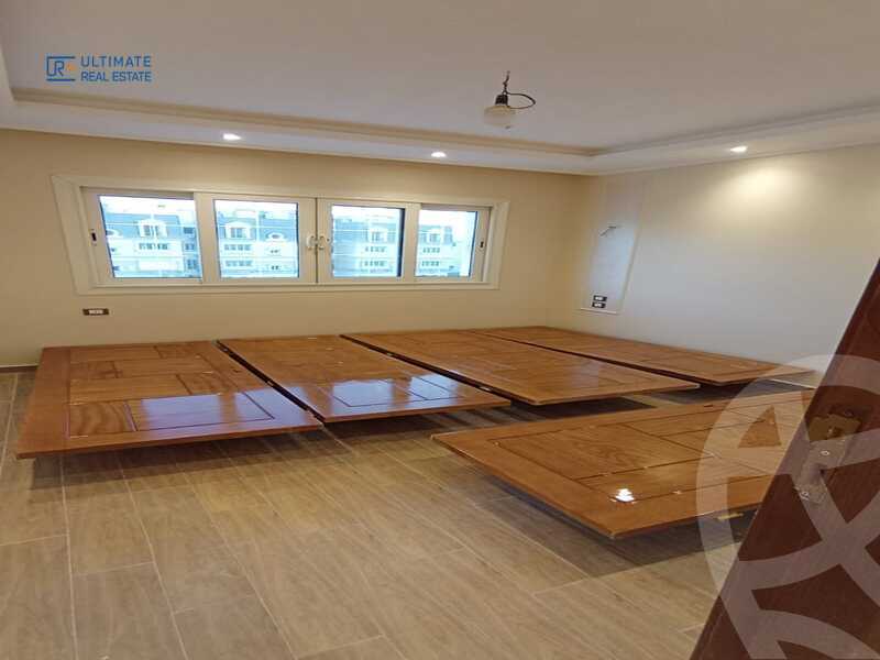 https://aqarmap.com.eg/en/listing/6521439-for-rent-cairo-new-cairo-compounds-mountain-view-hyde-park