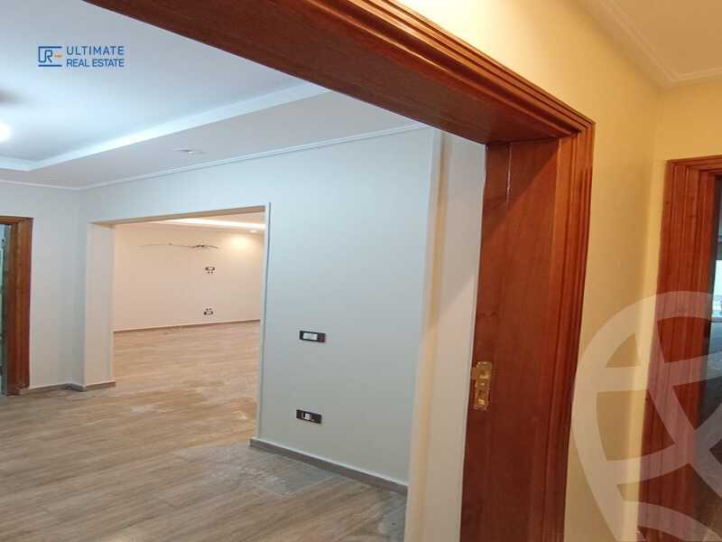 https://aqarmap.com.eg/en/listing/6521439-for-rent-cairo-new-cairo-compounds-mountain-view-hyde-park