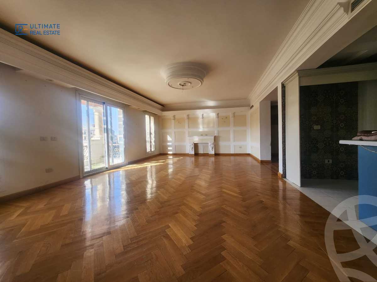 https://aqarmap.com.eg/ar/listing/6534893-for-rent-cairo-new-cairo-compounds-mountain-view-hyde-park