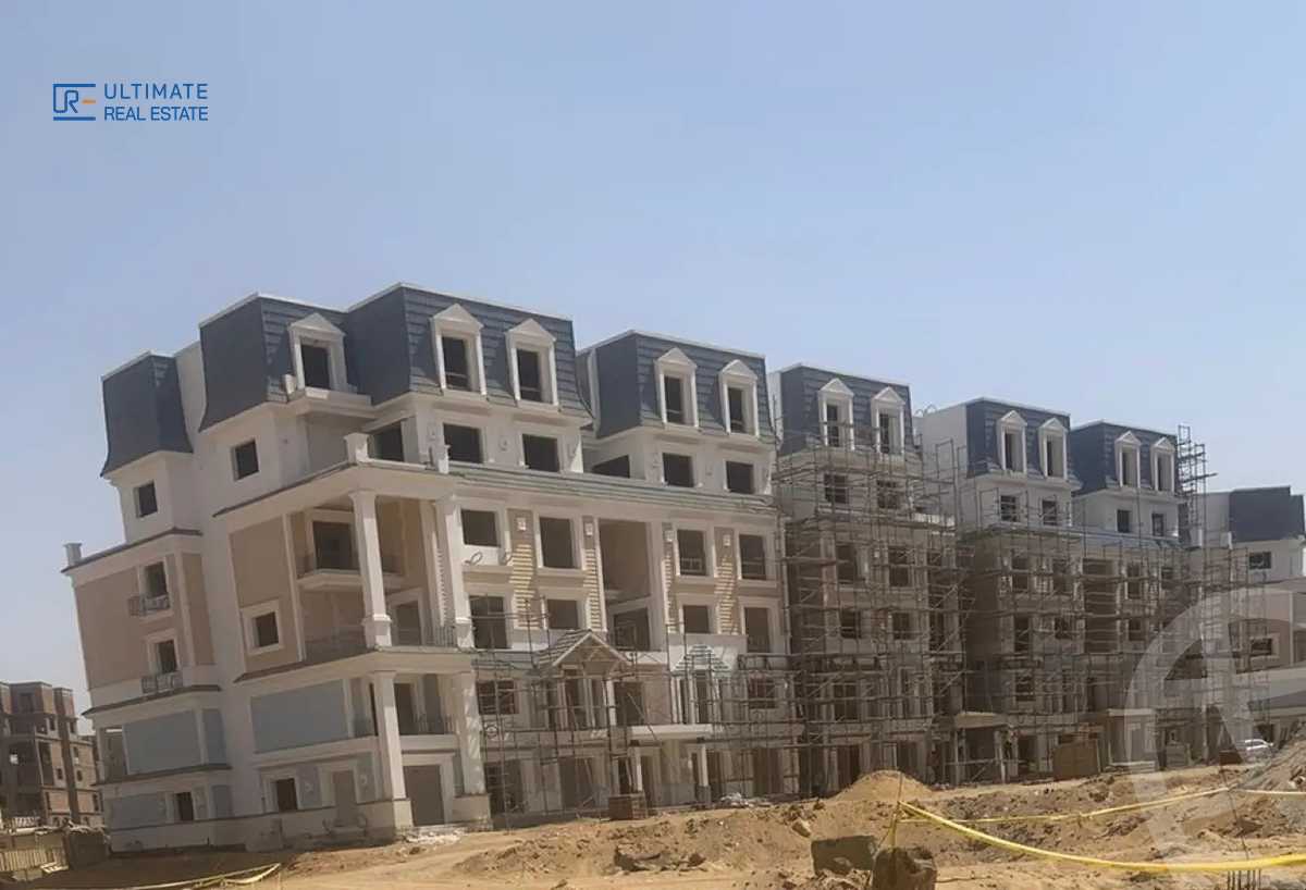 https://aqarmap.com.eg/en/listing/6540141-for-sale-cairo-new-cairo-compounds-mountain-view1-1-compound