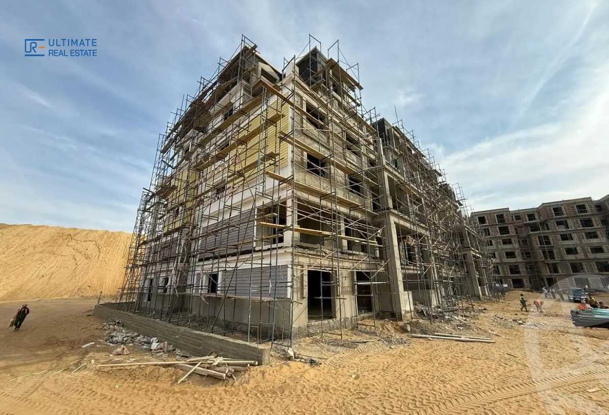 https://aqarmap.com.eg/en/listing/6540155-for-sale-cairo-new-cairo-compounds-mountain-view1-1-compound