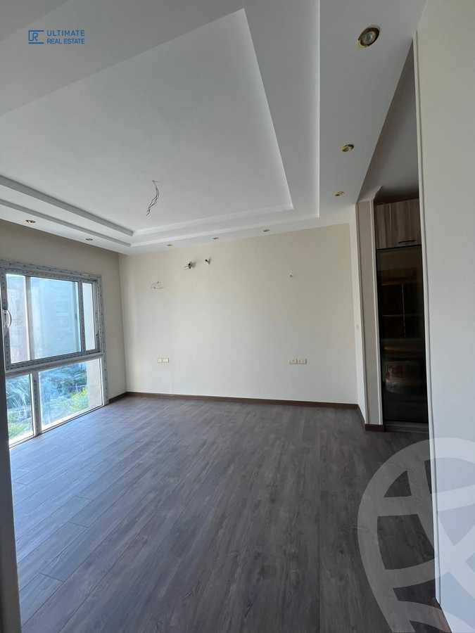 https://aqarmap.com.eg/en/listing/6540205-for-rent-cairo-new-cairo-compounds-hyde-park-centre-ville-hyde-park