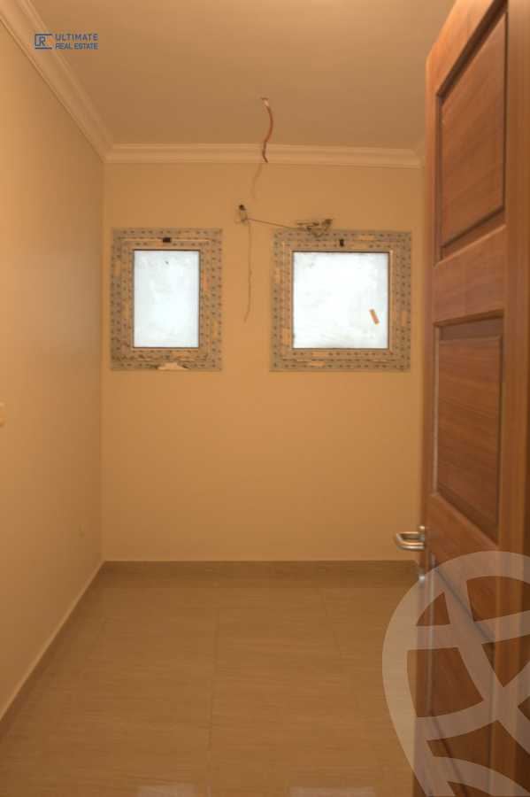 https://aqarmap.com.eg/en/listing/6540205-for-rent-cairo-new-cairo-compounds-hyde-park-centre-ville-hyde-park
