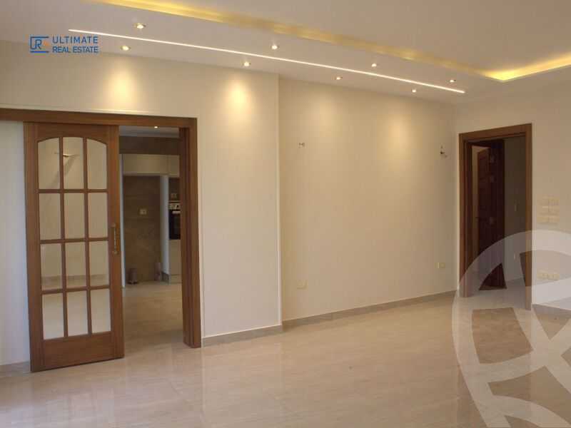 https://aqarmap.com.eg/en/listing/6542774-for-rent-cairo-new-cairo-compounds-hyde-park-centre-ville-hyde-park