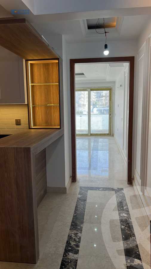 https://aqarmap.com.eg/ar/listing/6557773-for-rent-cairo-new-cairo-compounds-mwntn-fyw-y-syty-club-park-mountain-view-icity