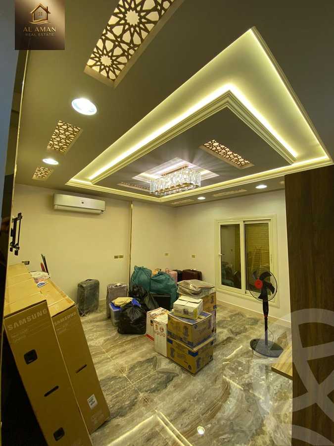 https://aqarmap.com.eg/ar/listing/4346308-for-sale-cairo-mokattam-el-hadabah-el-wosta-compounds-dyar-city-2