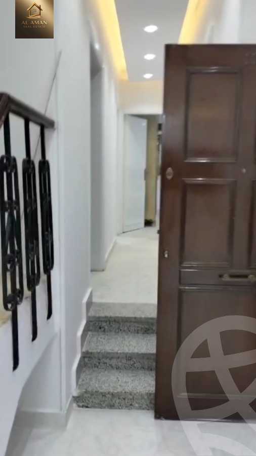 https://aqarmap.com.eg/en/listing/5811945-for-sale-cairo-mokattam-lhdb-l-ly-diplomats-neighborhood -street-44