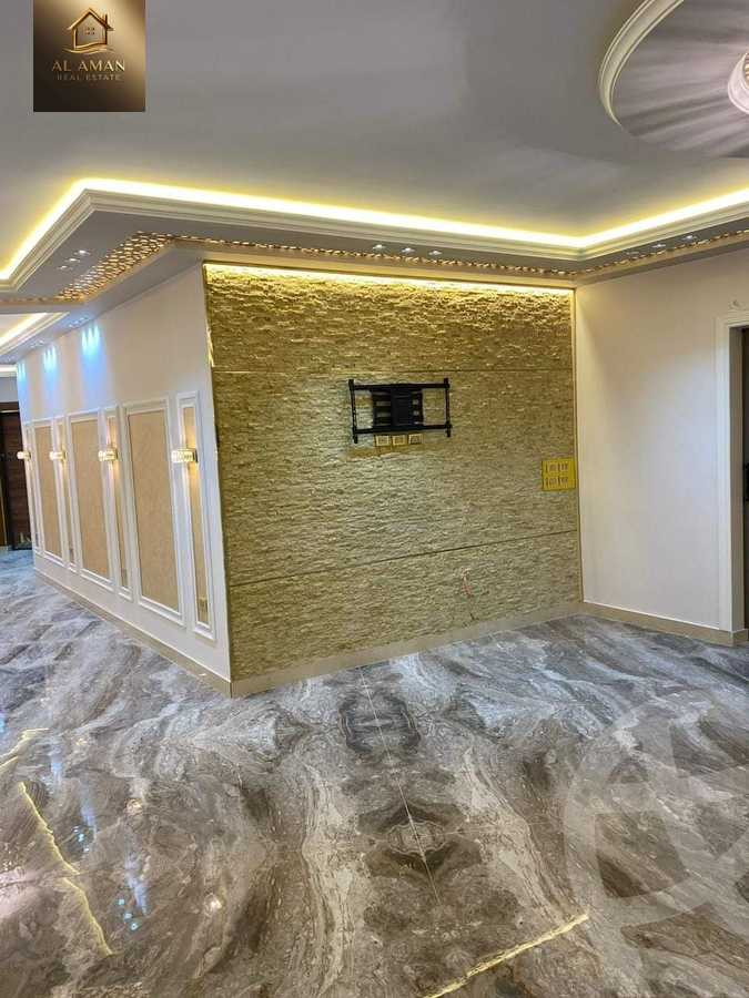 https://aqarmap.com.eg/ar/listing/5083759-for-sale-cairo-mokattam-el-hadabah-el-wosta-compounds-dyar-city-2
