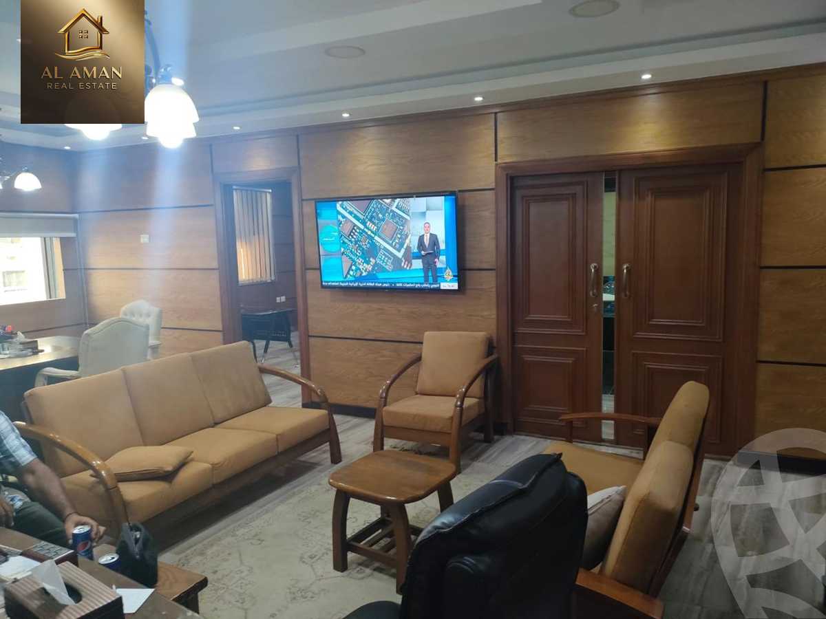 https://aqarmap.com.eg/en/listing/5086751-for-sale-cairo-mokattam-lhdb-l-ly-el-naforah-square