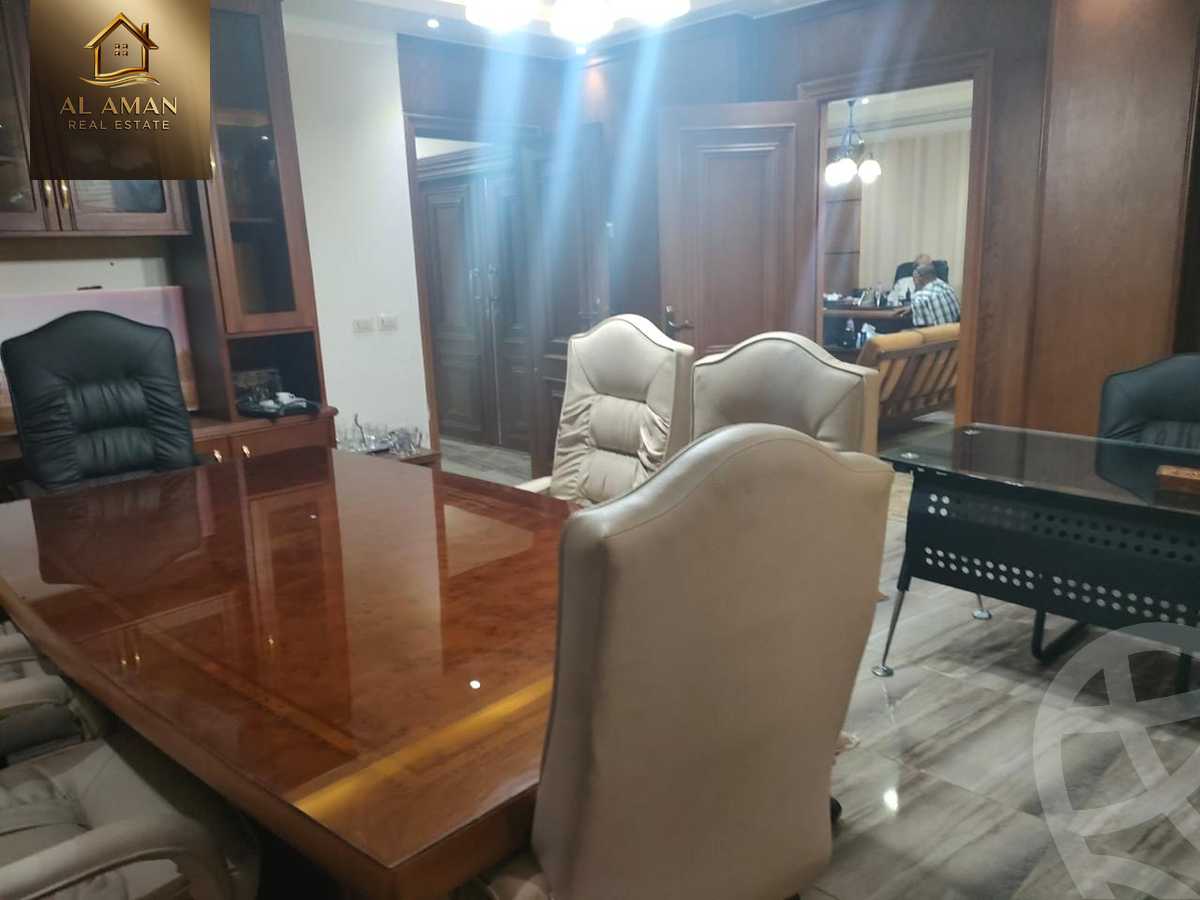 https://aqarmap.com.eg/en/listing/5086751-for-sale-cairo-mokattam-lhdb-l-ly-el-naforah-square