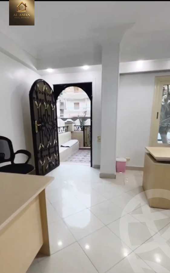 https://aqarmap.com.eg/en/listing/5282181-for-sale-cairo-mokattam-lhdb-l-ly-diplomats-neighborhood -street-9
