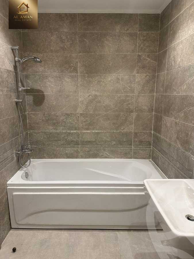 https://aqarmap.com.eg/ar/listing/5671963-for-sale-cairo-mokattam-lhdb-l-ly-shareaa-9