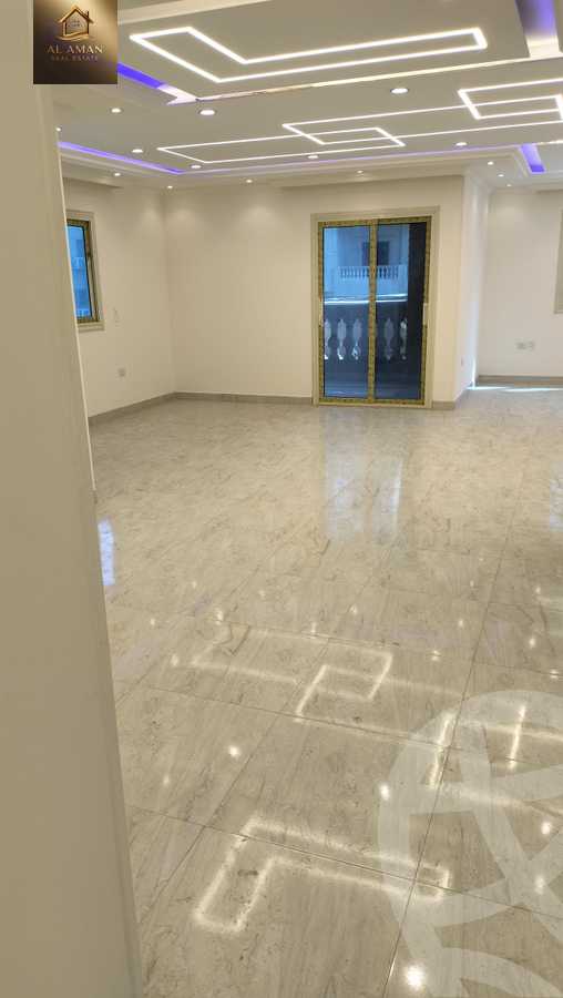 https://aqarmap.com.eg/ar/listing/5859854-for-sale-cairo-mokattam-lhdb-l-ly-manteqt-ganob-s