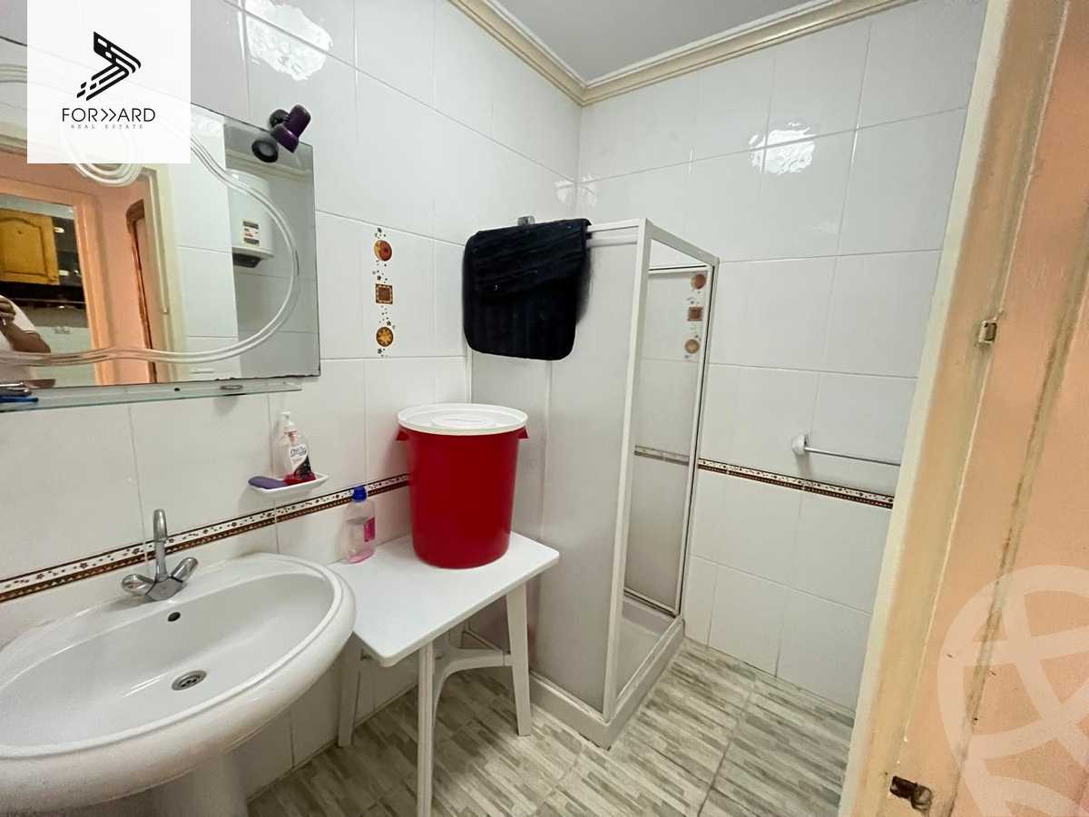 https://aqarmap.com.eg/ar/listing/6279968-for-sale-alexandria-el-asafra-shr-45