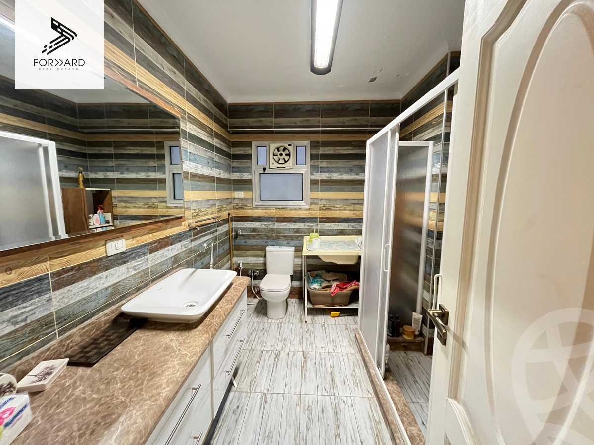 https://aqarmap.com.eg/en/listing/6280401-for-sale-alexandria-lauran-shaarawy-st
