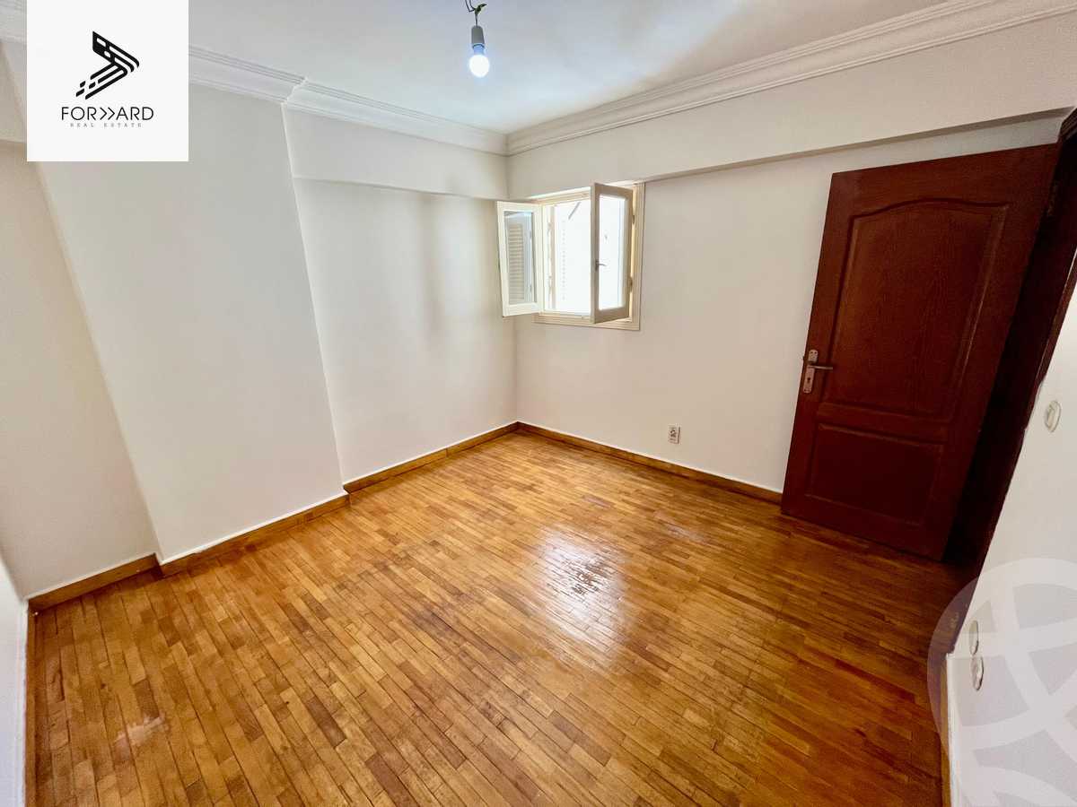 https://aqarmap.com.eg/ar/listing/6328588-for-sale-alexandria-ganaklis-shr-bw-qyr-tryq-lhry