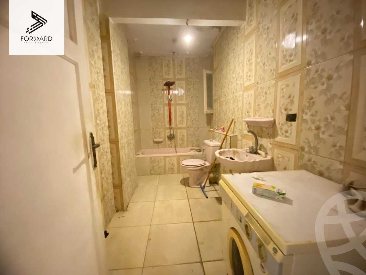 https://aqarmap.com.eg/ar/listing/6346760-for-sale-alexandria-lauran-shr-bw-qyr-tryq-lhry