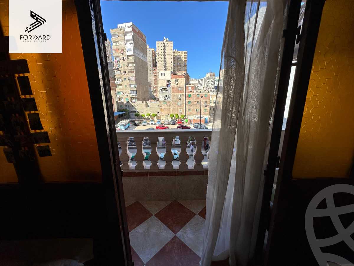 https://aqarmap.com.eg/ar/listing/6346987-for-sale-alexandria-miami-shr-jml-bd-lnsr