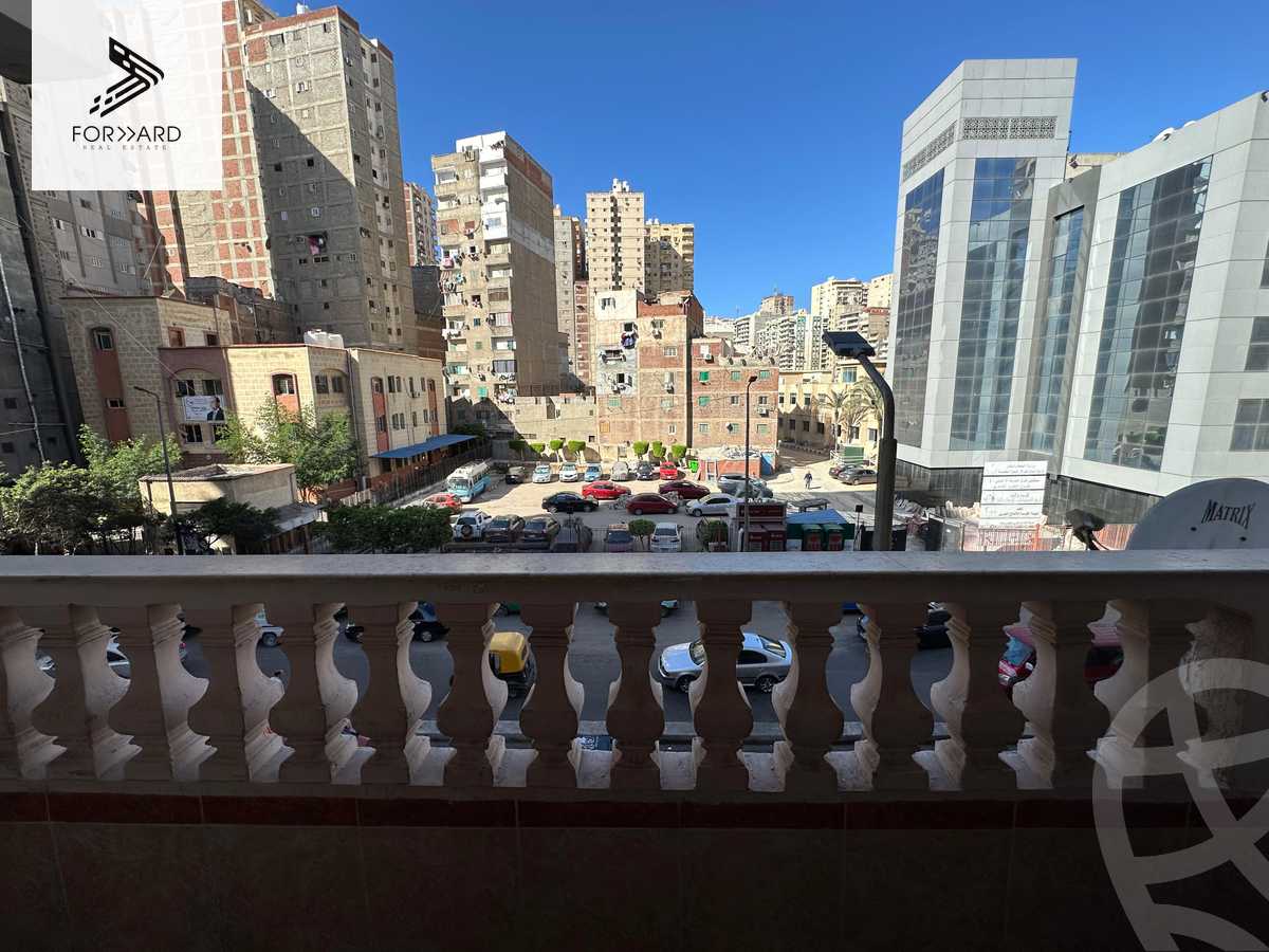 https://aqarmap.com.eg/ar/listing/6346987-for-sale-alexandria-miami-shr-jml-bd-lnsr